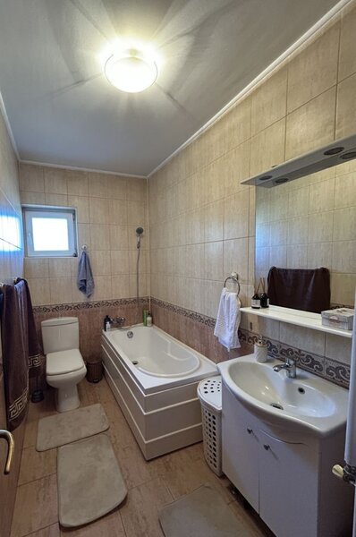 Otopeni vila cu design aparte, 4 camere, 205 mp, finisaje premium